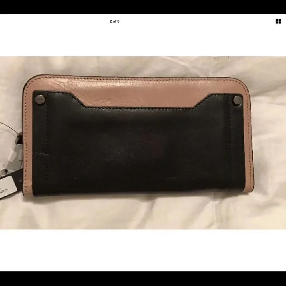 Kenneth Cole Wallet - Picture 2 of 3